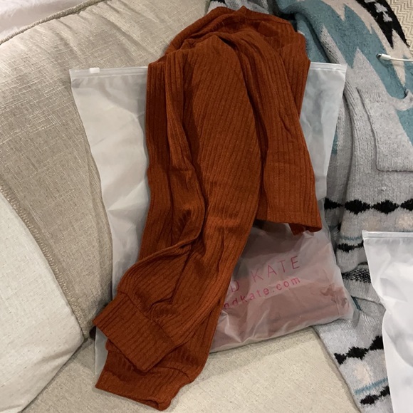 🍂Last ONE 🌻Dorm Ready 2 Pieces Fall LoungeSet🍂 - Picture 7 of 17